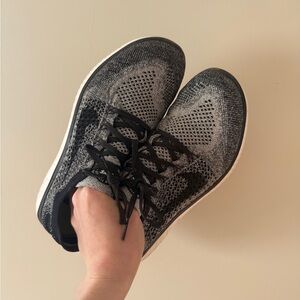 Women’s Nike Free Running Shoes